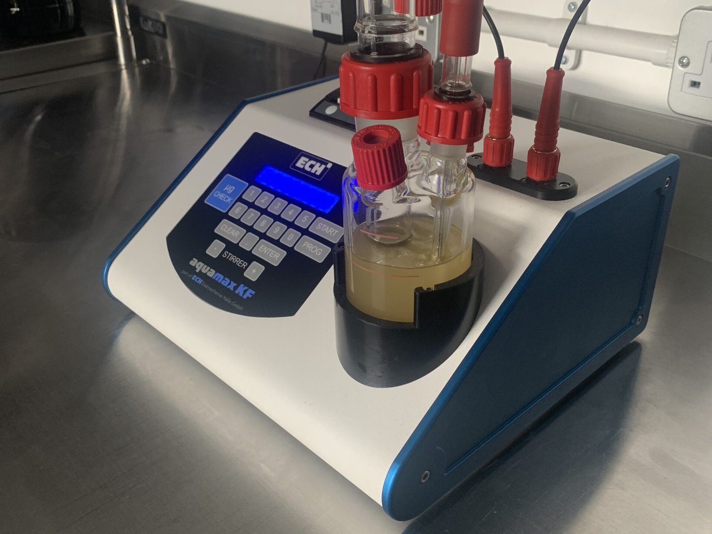 Karl Fischer titration apparatus